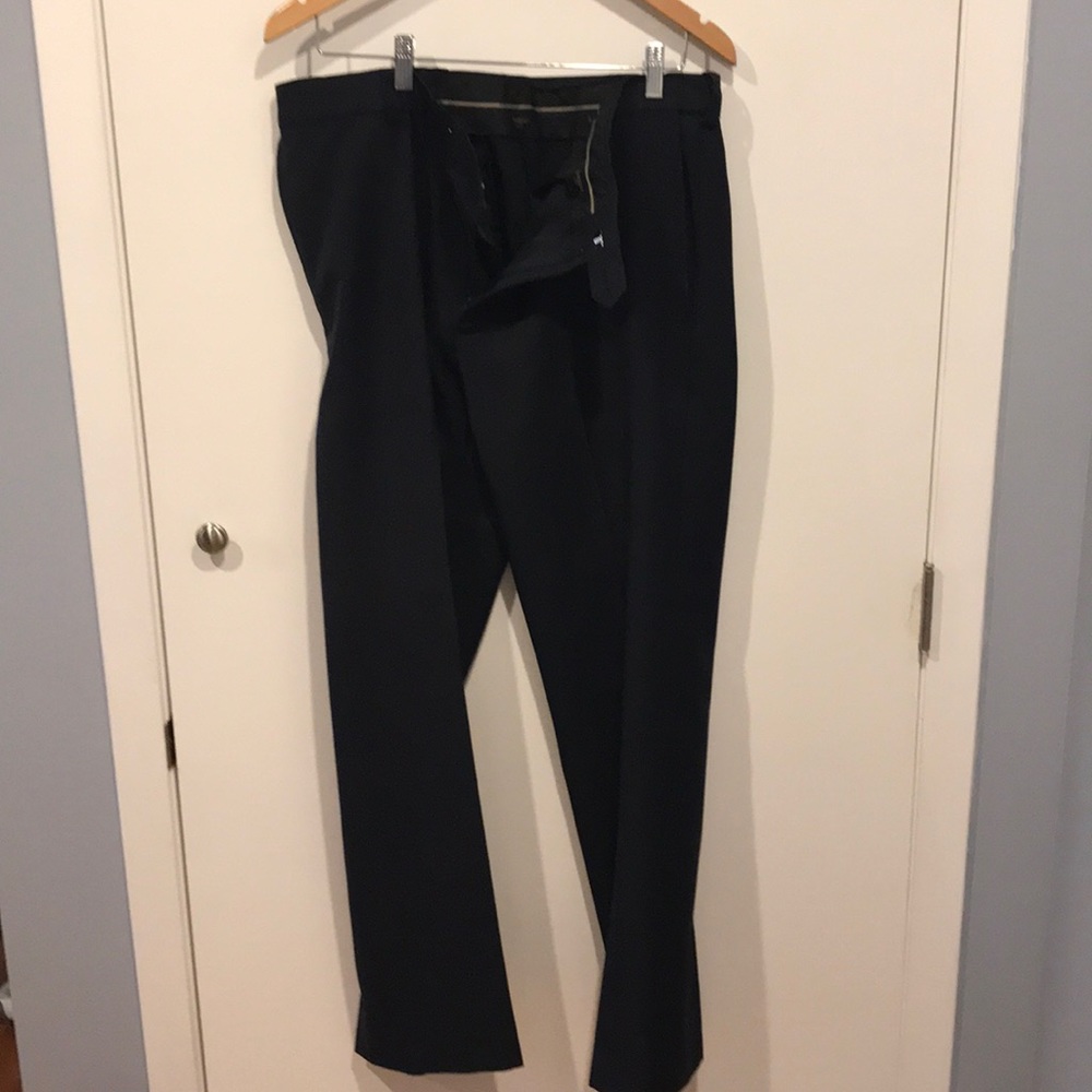 34 x 32 Haggar Dress Pants Dark Blue